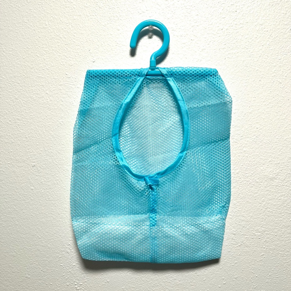 NWOT Blue Multipurpose Hanging Storage Net Bag